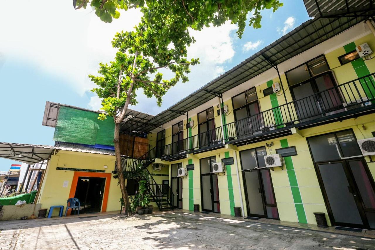 House 140 Ξενοδοχείο Baturetno Εξωτερικό φωτογραφία
